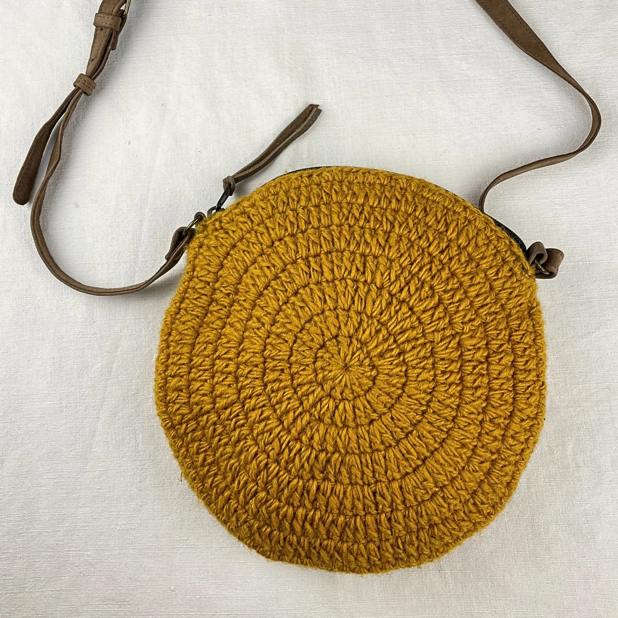 KALPA Crochet Circle Cross Body Handbag (WS)