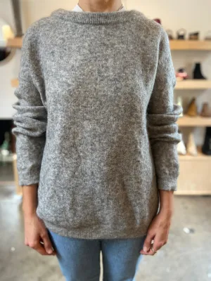 OVERSIZED MOHAIR SWEATER