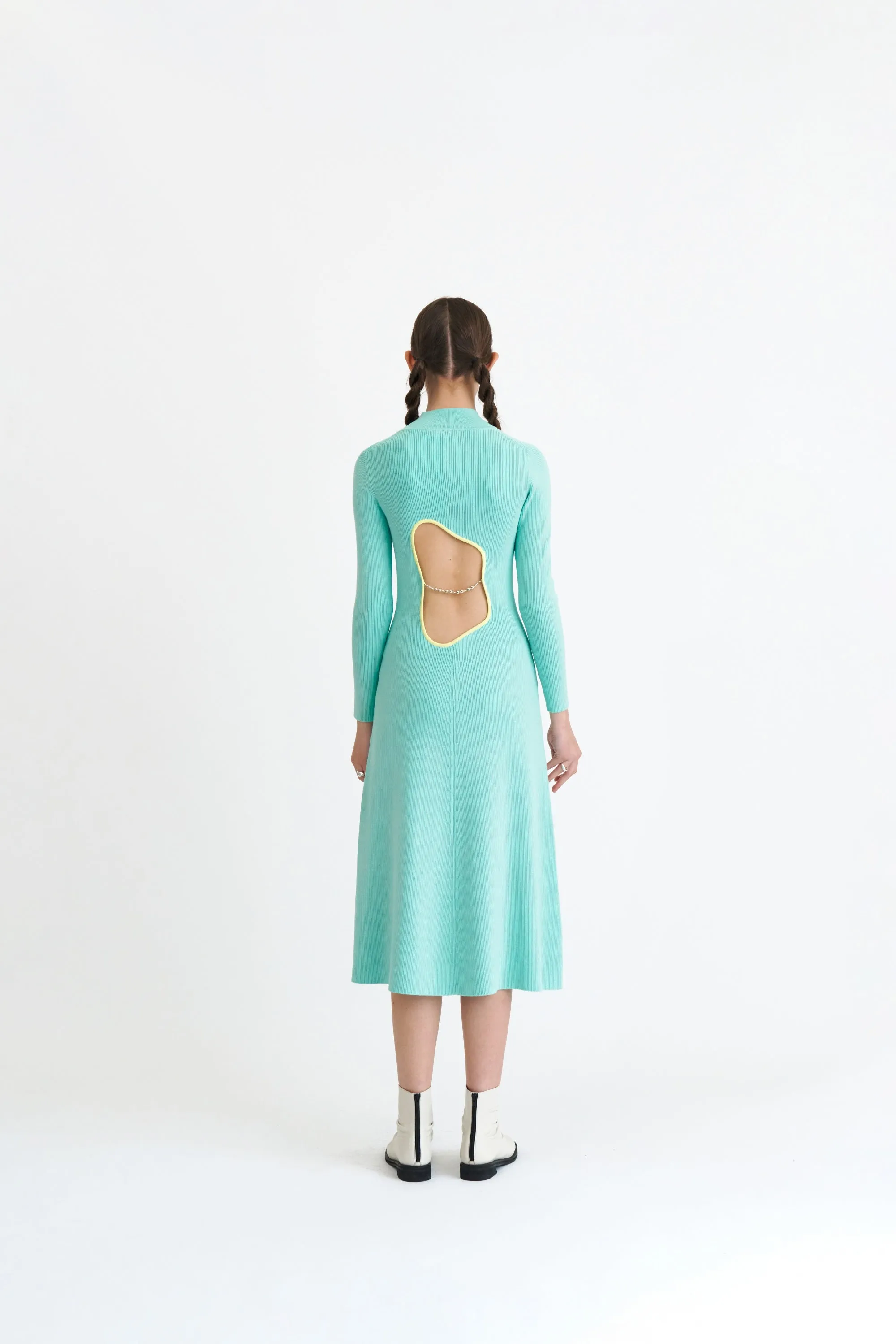 SENNA MAXI DRESS WITH BACK CUT OUT