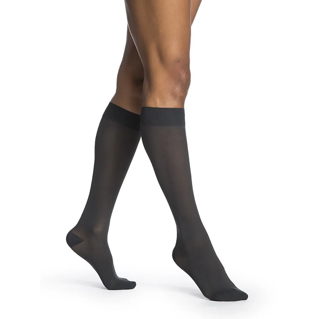 Sigvaris Medium Sheer Women's Knee High 20-30 mmHg